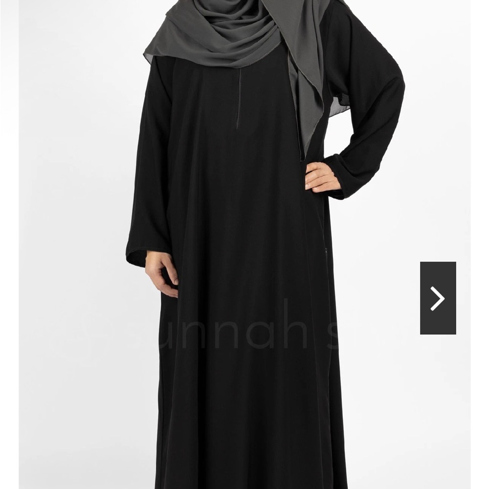 Sunnah Style black Abaya